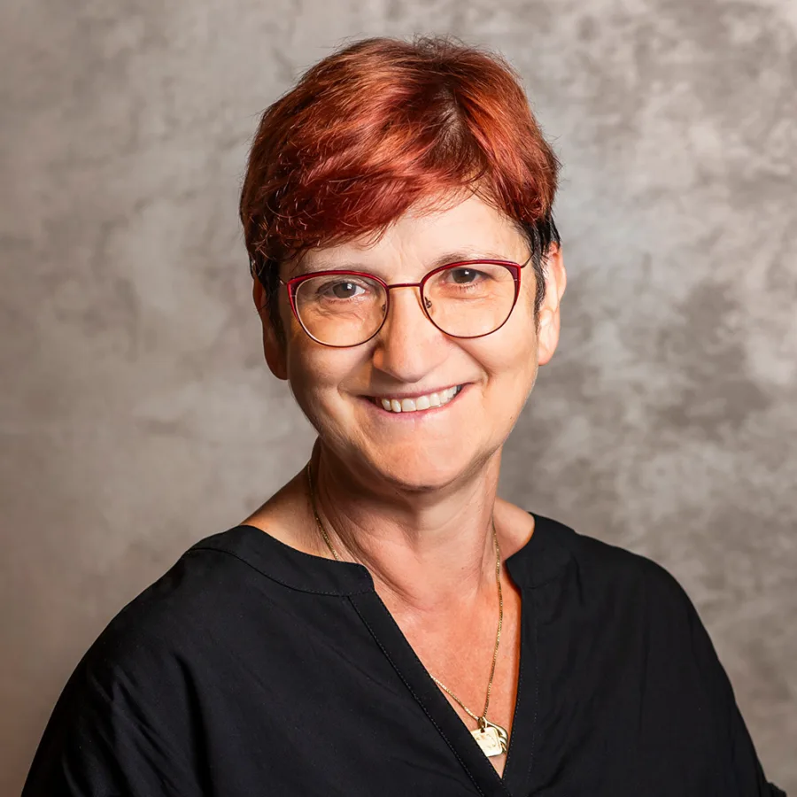 Heidi Ziegler — Raumpflegerin, Wohn-Center Räber