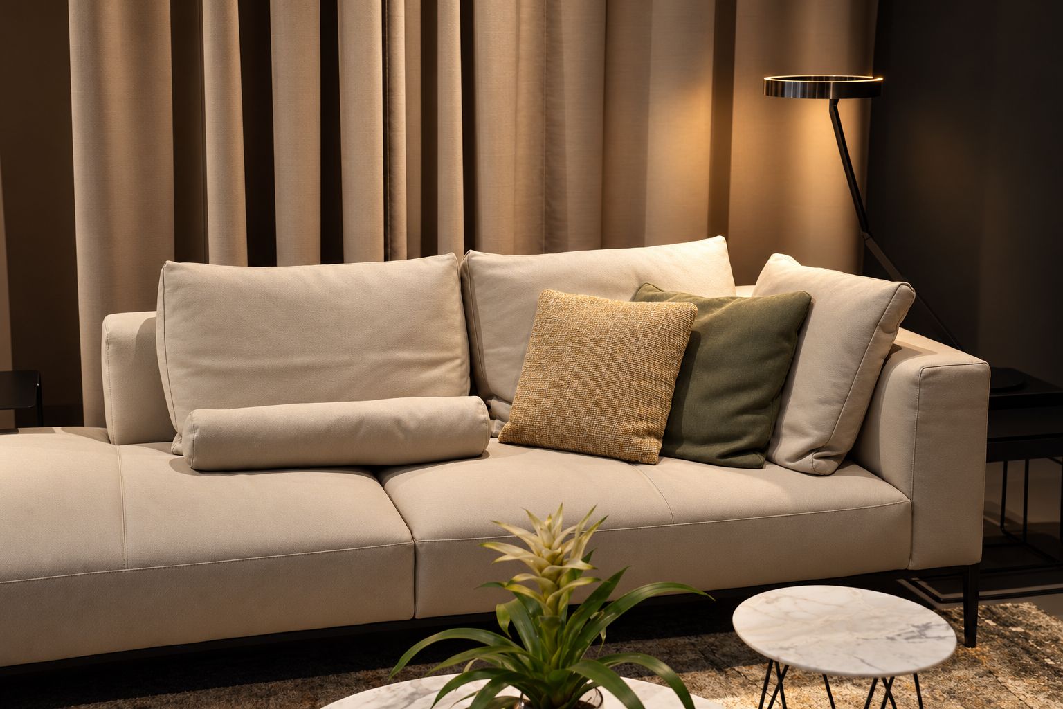 Zu Besuch bei Walter Knoll — neue Designhighlights für unseren Showroom — Bild 3