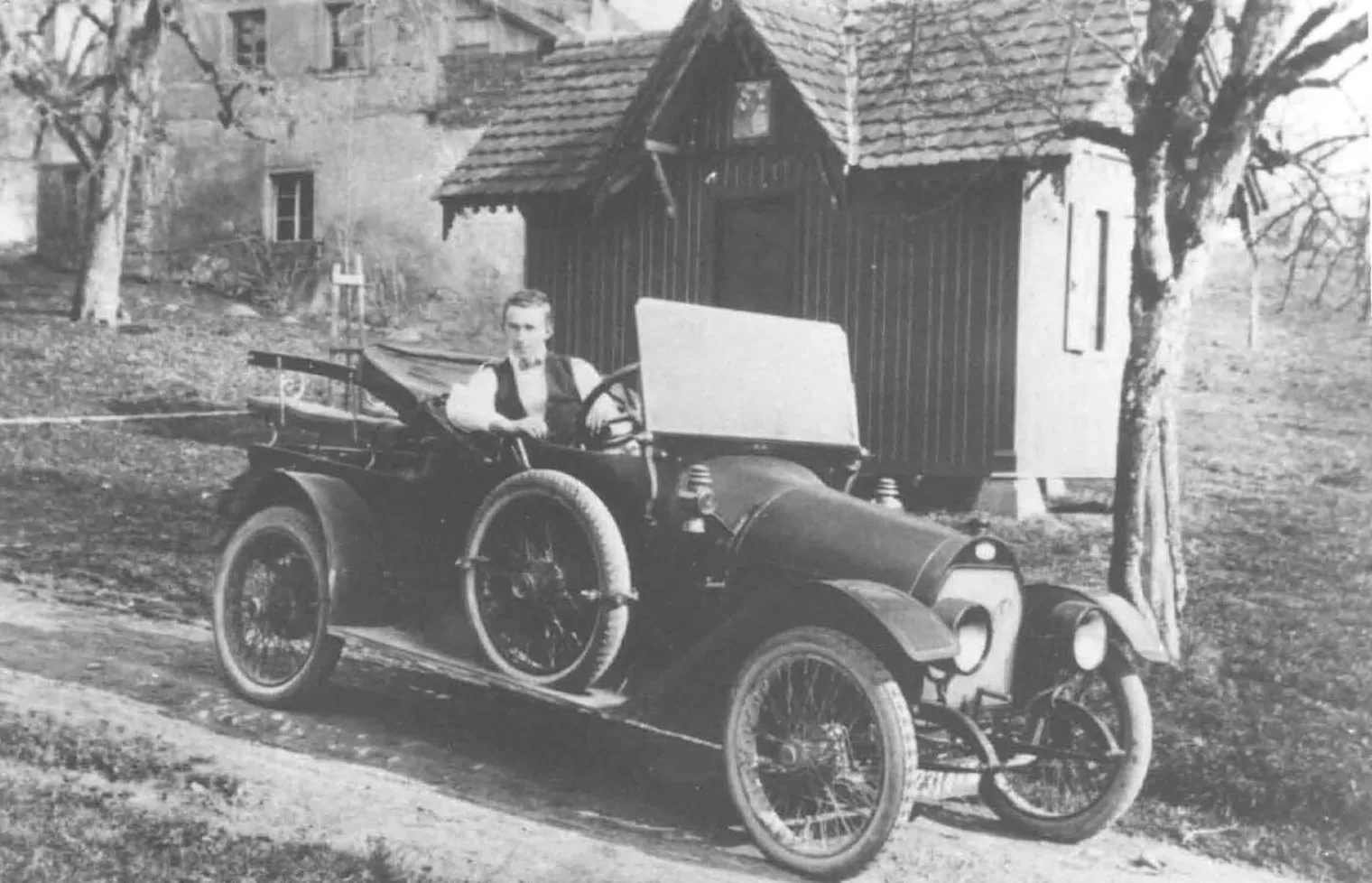 Wohn-Center Räber 1927 — Gründung in Hitzkirch